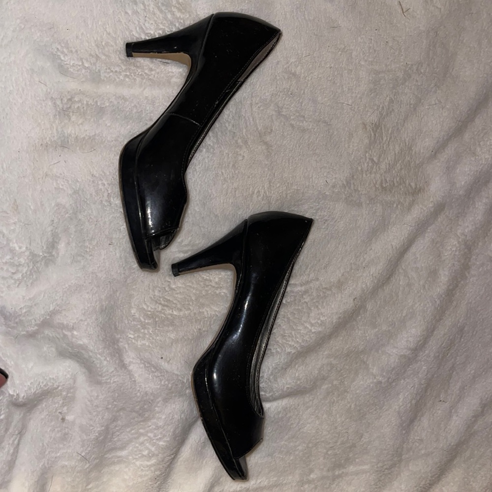 Bandolino Women's Rainaa Pump Size 7